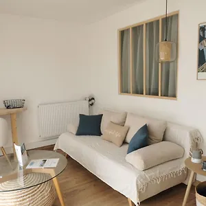  Appartement Cosy Le Saint Gildas, A Proximite Immediate Centre Ville, Place De Stationnement, Netflix